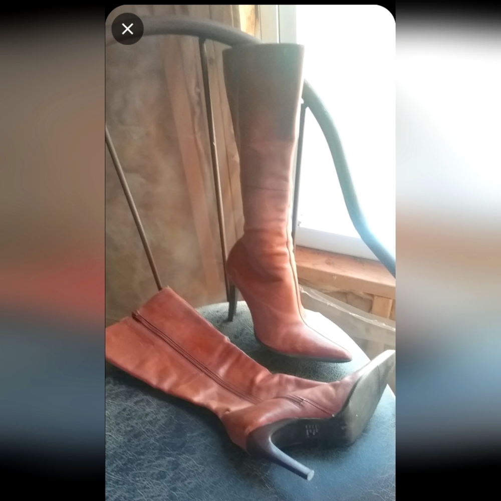 Woman's boots